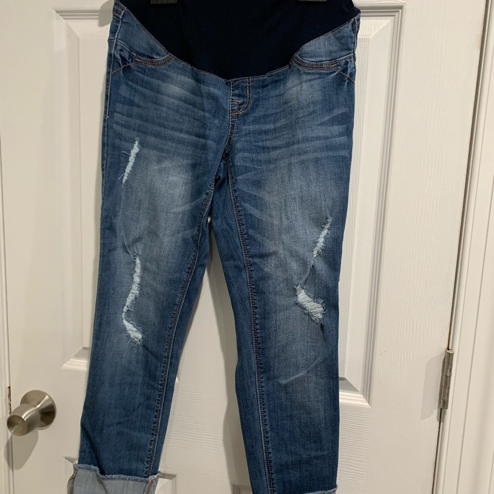 1822 Cropped Maternity Jeans. New without Tags.
